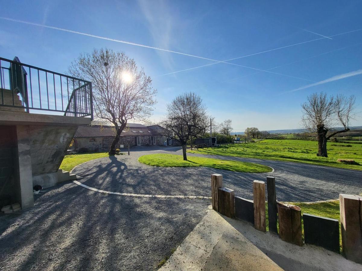Le Logis Des Chons A La Campagne A Saint Hilaire Du Bois - Lys Haut Layon Le Plessis  Экстерьер фото