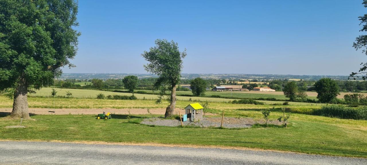 Le Logis Des Chons A La Campagne A Saint Hilaire Du Bois - Lys Haut Layon Le Plessis  Экстерьер фото